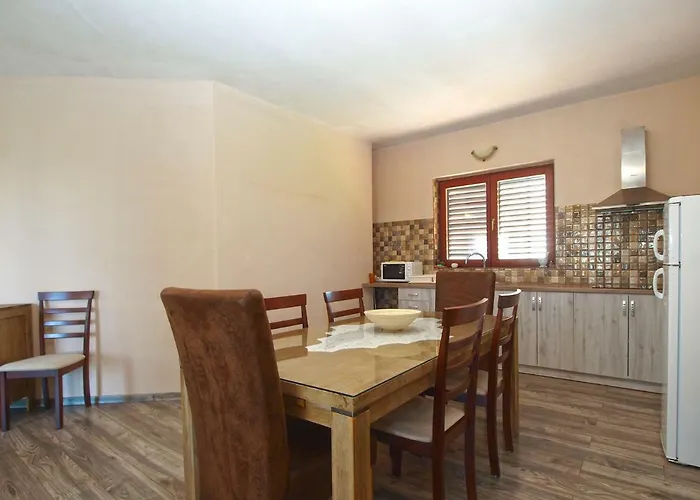 Dejan 1918 Appartement *