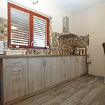 Apartment Dejan 1918 *