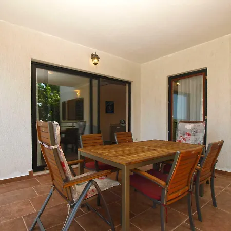 Apartament Dejan 1918
